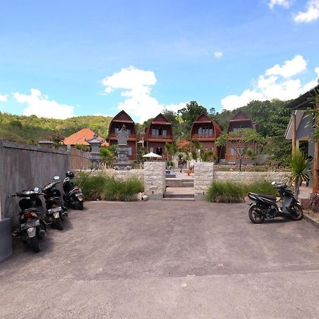 Adara Beach Huts Batununggul 外观 照片