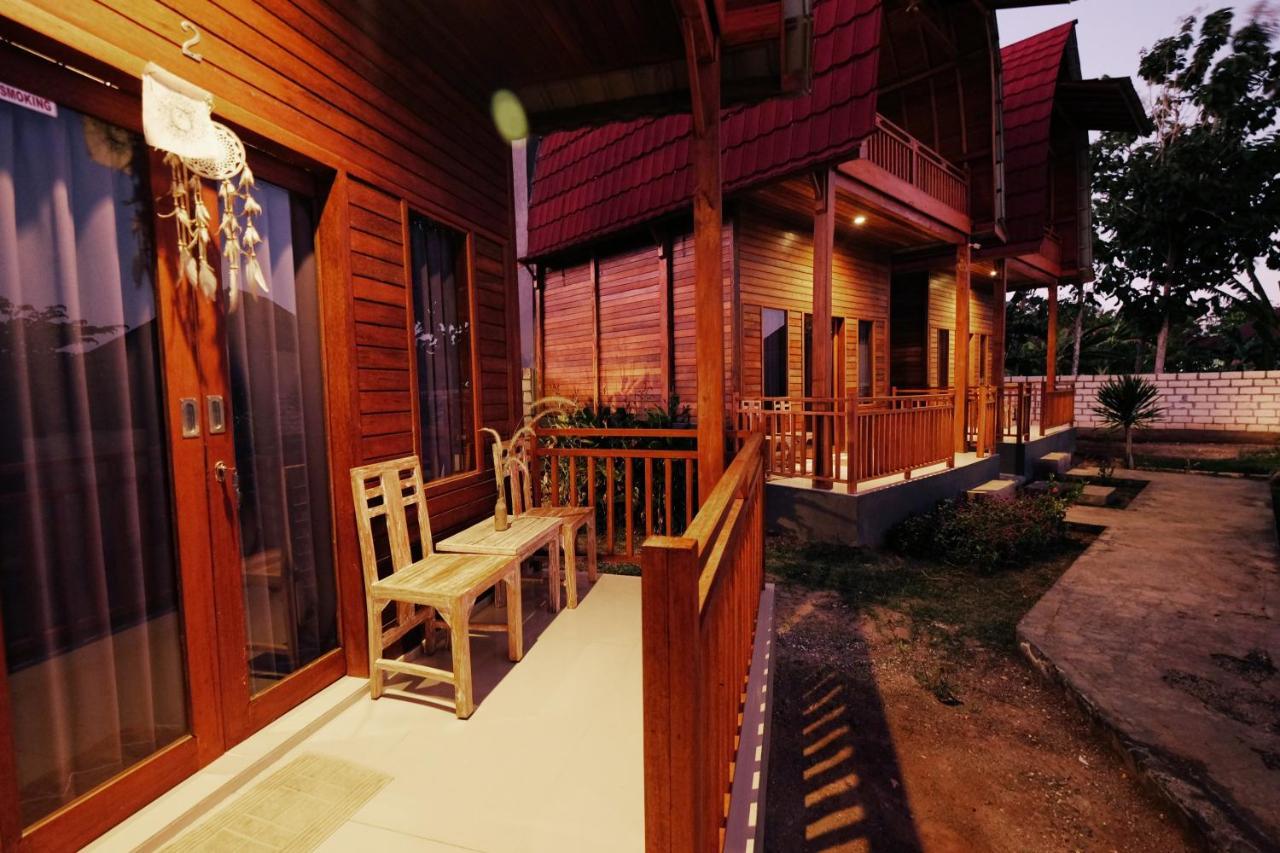 Adara Beach Huts Batununggul 外观 照片